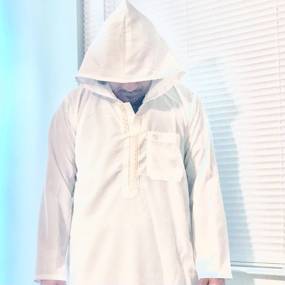 Mens Thob Abaya with Hood and Pocket White/Cream Embroidered Neck - Picture 6 of 8